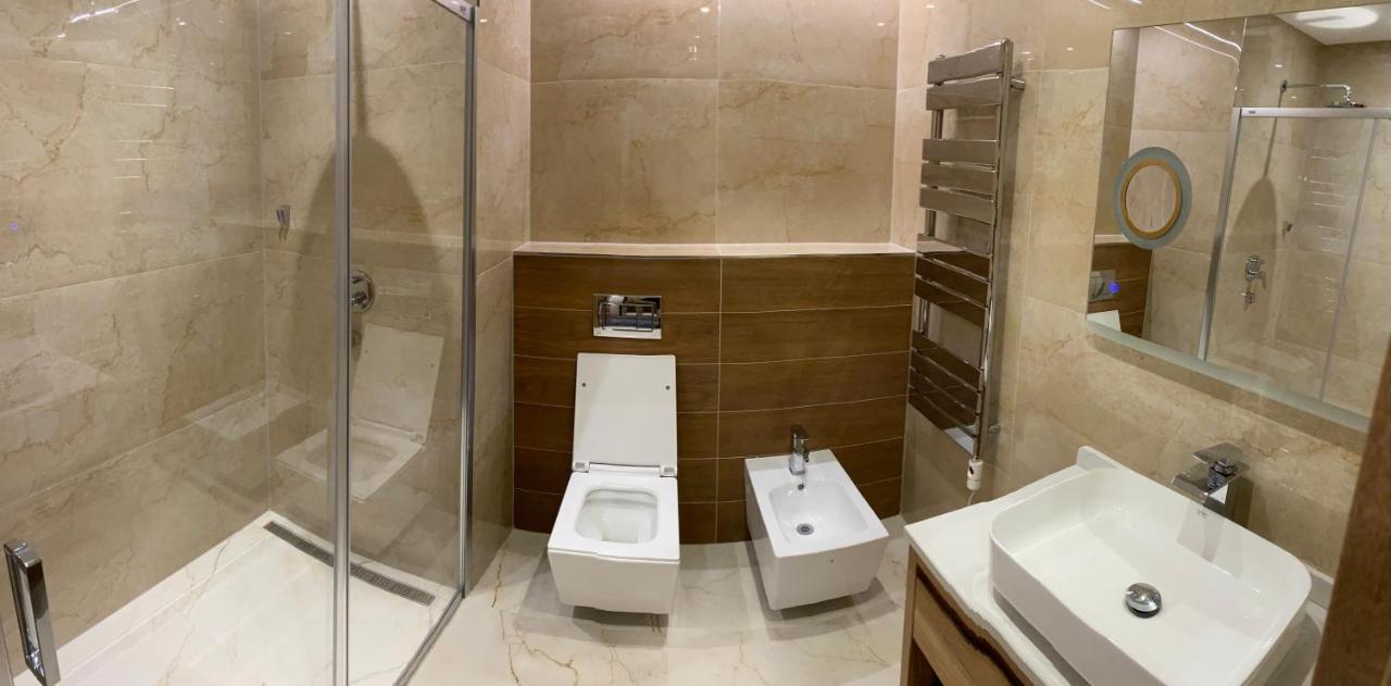Luxusne Studia V Hoteli Akvamarin Besenova Bagian luar foto